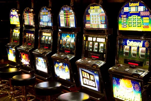 77pr slot game interface showing Fortune Tiger